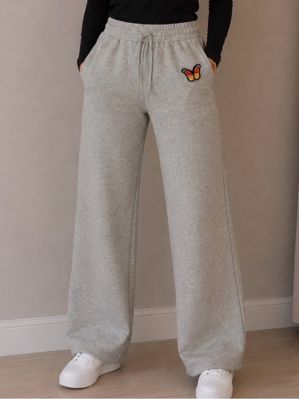 Grey Wide-Leg Sweatpants with Embroidered Butterfly